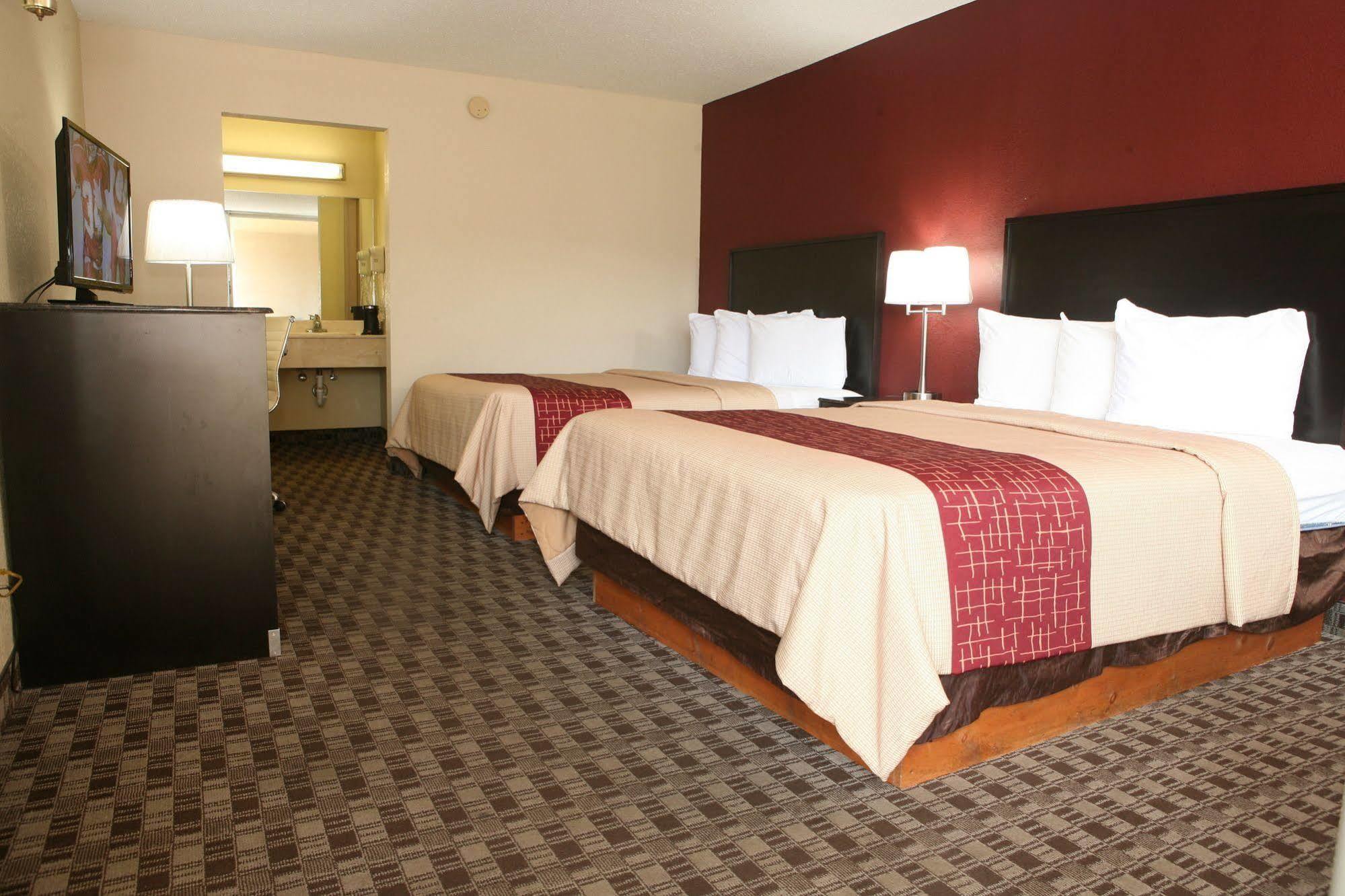 Red Roof Inn & Suites Cave City Zewnętrze zdjęcie