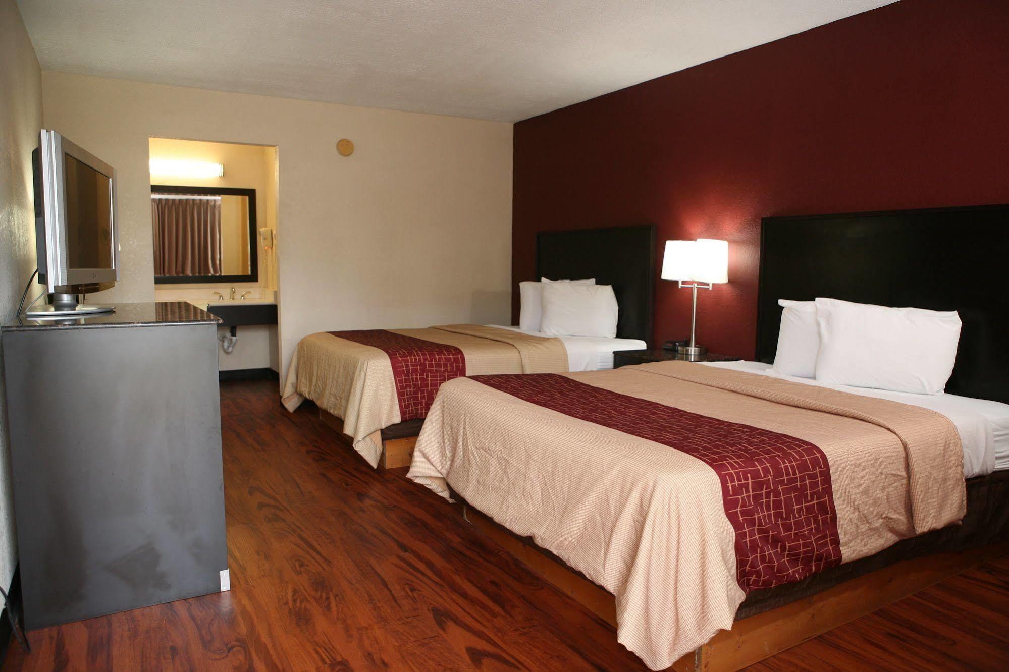 Red Roof Inn & Suites Cave City Zewnętrze zdjęcie
